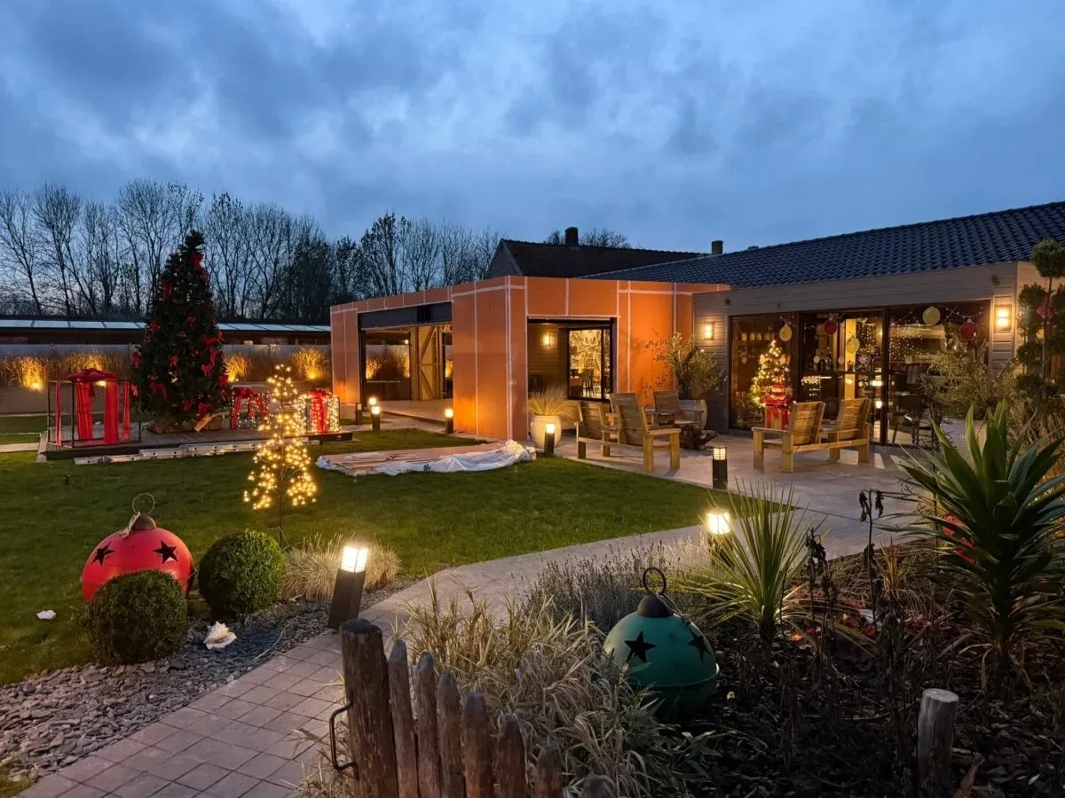 Photo : La même extension de restaurant, terminée